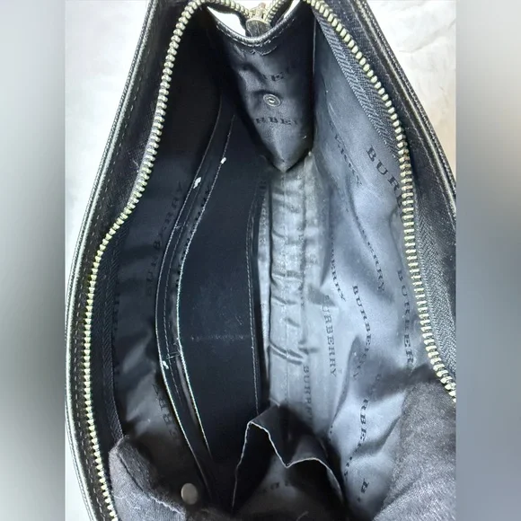 BURBERRY Black Leather Clutch - Picture 10 of 11